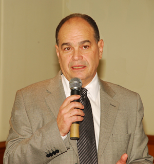Dr Marco Fortes